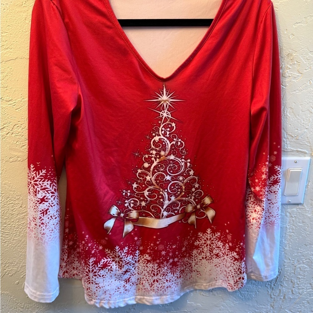 Festive Red and White Holiday Christmas Tree Women's long Sleeved Top Sz M - Picture 8 of 12